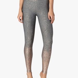 Beyond Yoga Alloy High Shine Legging Sz. S